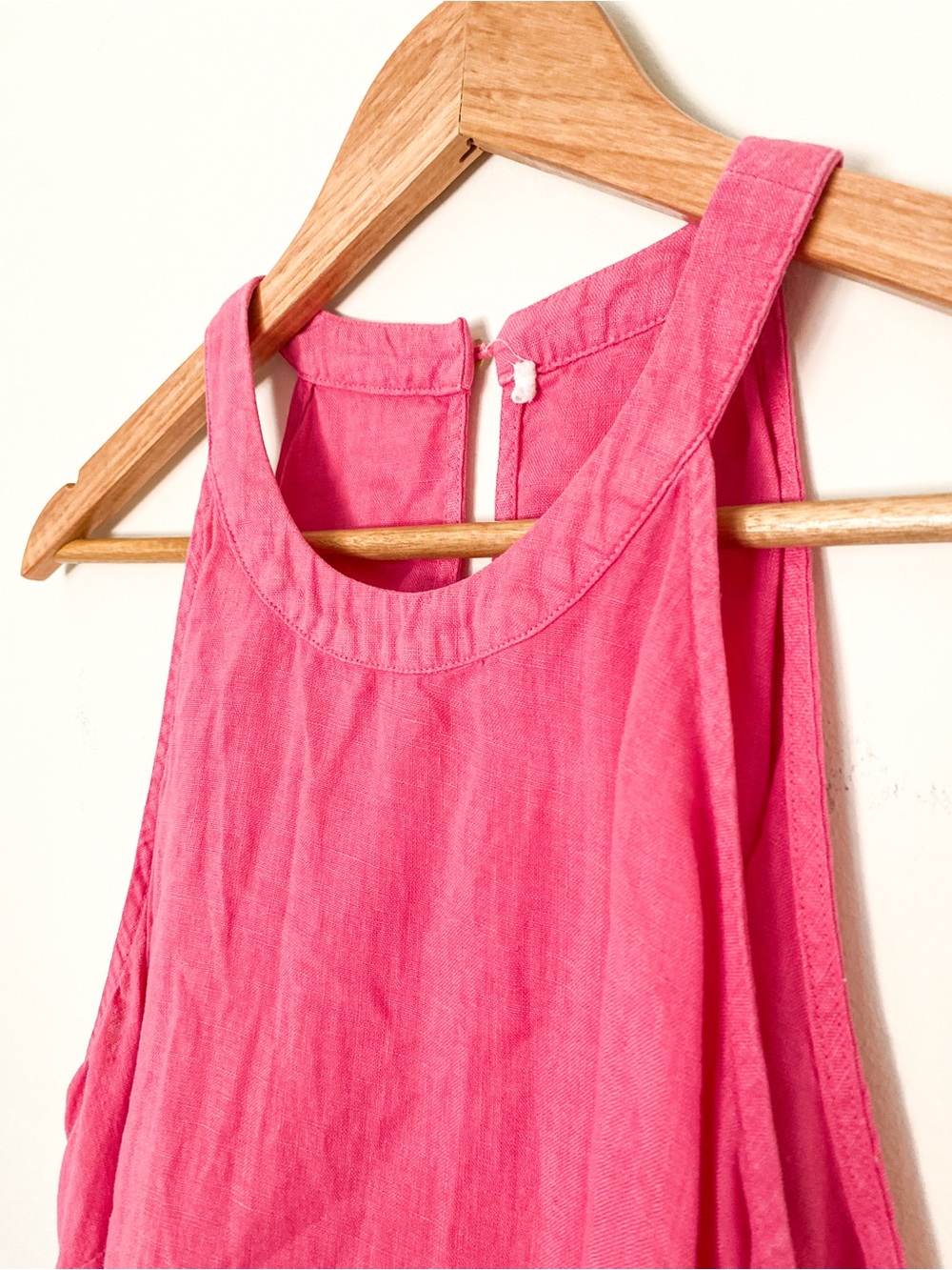 UNBRNDED | 100% Linen | Relaxed Halter Shift Dress | Size S - Picture 4 of 7